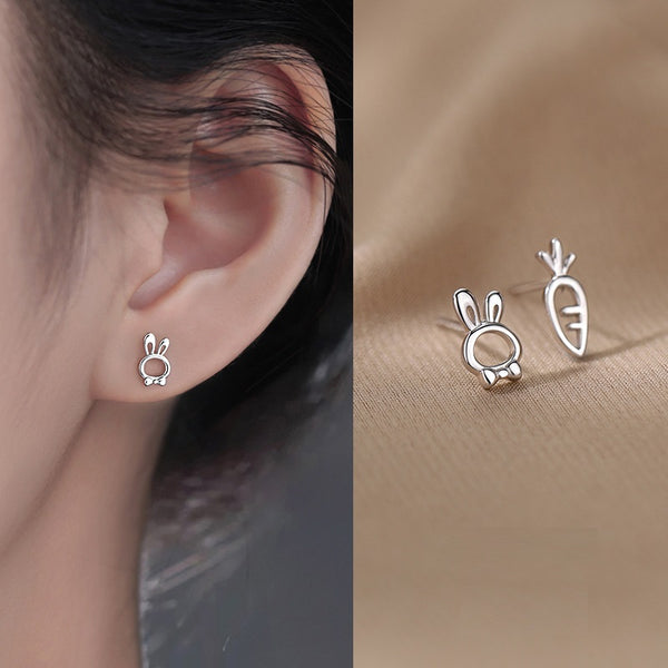 KE240004 MY CARING DAUGHTER - BUNNY AND CARROT STUD S999 HYPOALLERGENIC EARRINGS