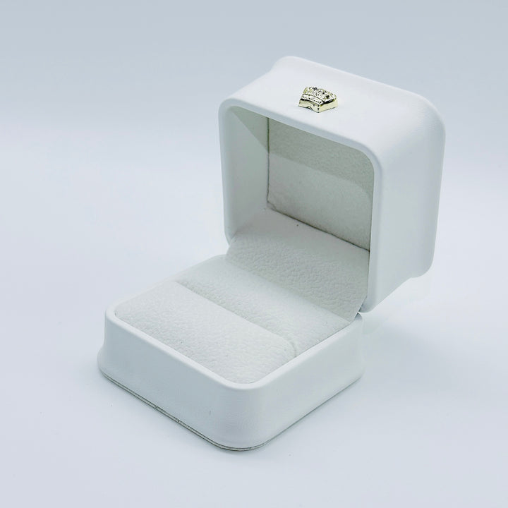 PU LEATHER GIFT BOX WITH CROWN LOCK PROPOSAL FOR RINGS BRACELETS NECKLACES PENDANTS